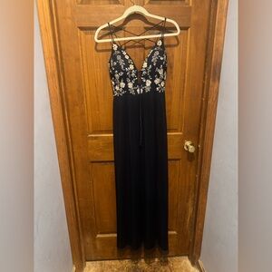 Aidan Mattox Navy Blue Maxi Dress with Floral sequin Elegant Formal Gown Size 4